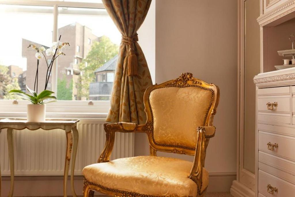 No.10 Cardiff Hotell Rum bild